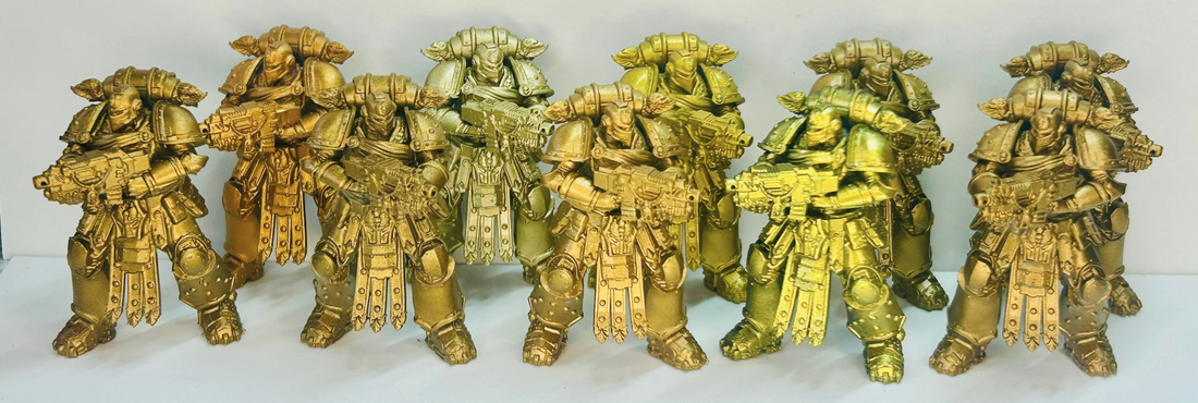 Painting warahmemr, D&D or any table top game minis with gold guide and review.