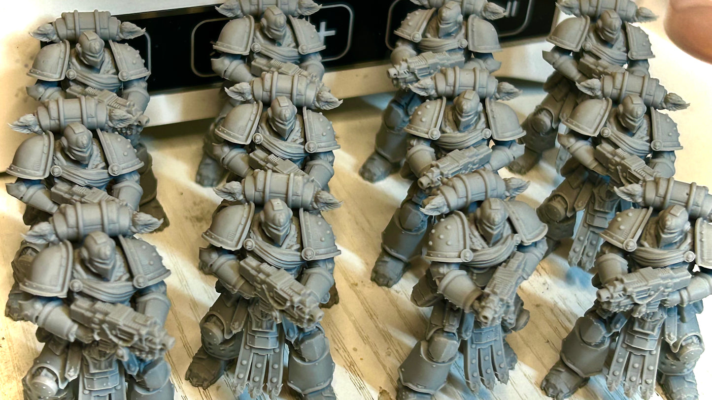 space marines of the legion astartes for 40k or 30k warhammer games in Crusade era armour patterns.