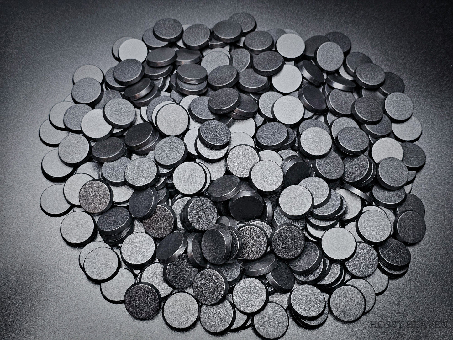 25mm Round Plain Plastic Bases