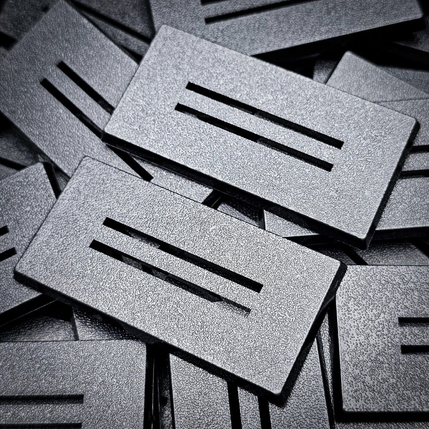 60x30mm Rectangle Slotted Plastic Bases