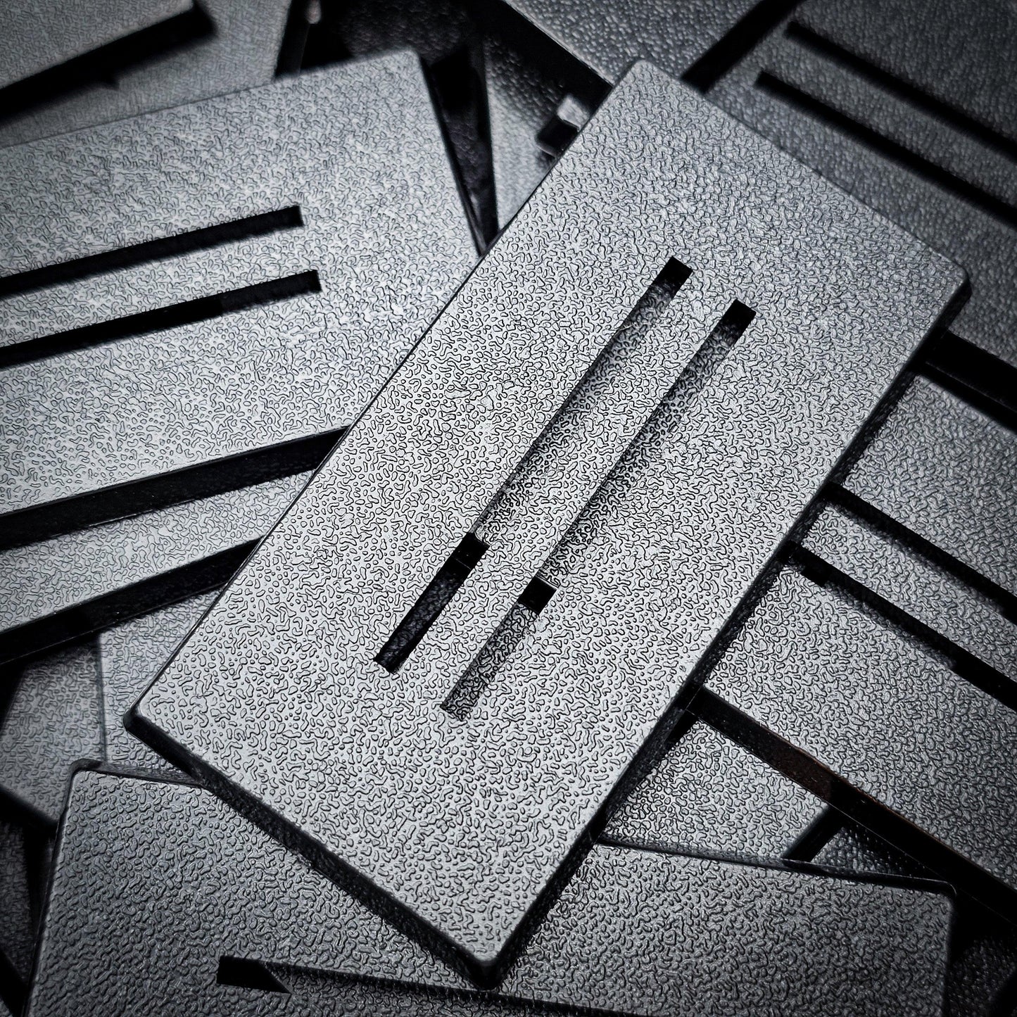 60x30mm Rectangle Slotted Plastic Bases