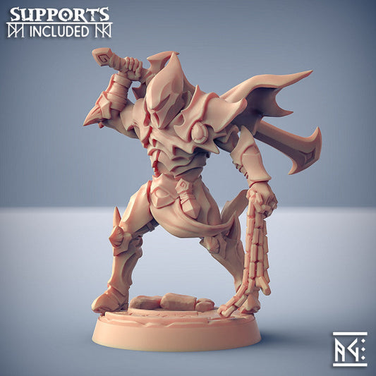 Inquisitor B (Helmet) | Ashen Alfar Inquisitors | Fantasy D&D Miniature | Artisan Guild