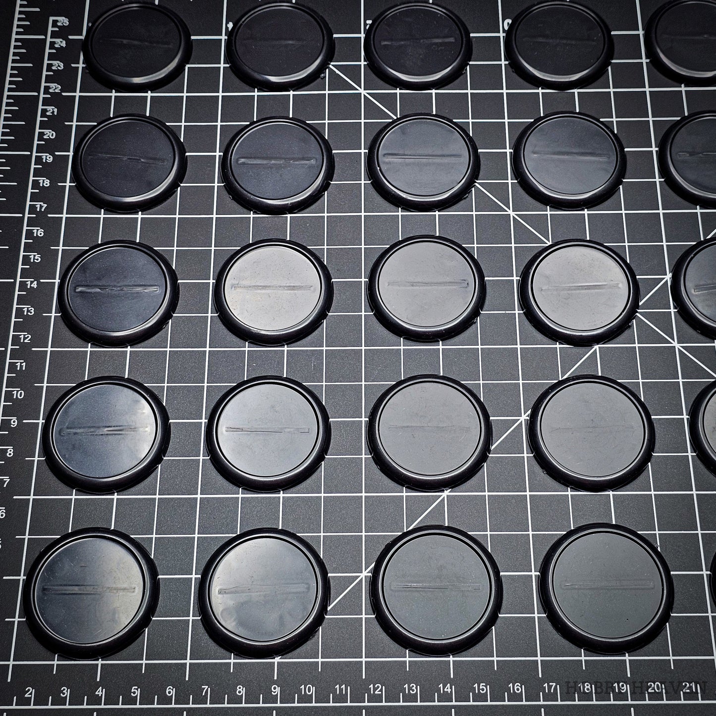 40mm Wide Lip Round Plastic Bases