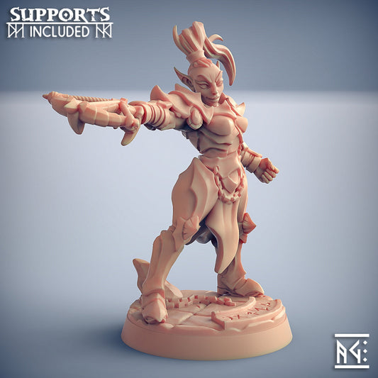 Inquisitor D | Ashen Alfar Inquisitors | Fantasy D&D Miniature | Artisan Guild